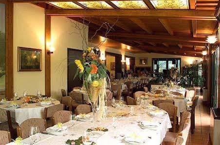 Hotel Ristorante Giordano 카베르나고 외부 사진