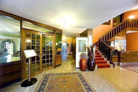 Hotel Ristorante Giordano 카베르나고 외부 사진